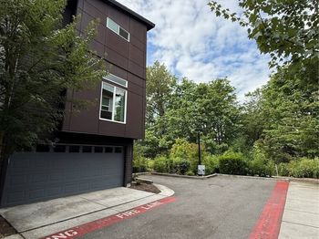 1593 139th Court NE