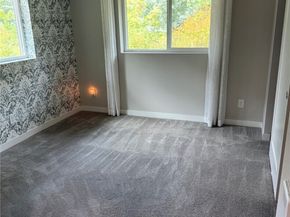 1593 139th Court NE 16, Bellevue WA 98005