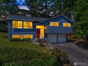 1136 N 146th Place, Shoreline WA 98133