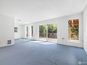 2615 NE 113th Street, Seattle WA 98125