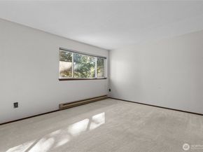 20906 114th Place SE 17, Kent WA 98031