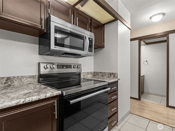 20906 114th Place SE 17, Kent WA 98031