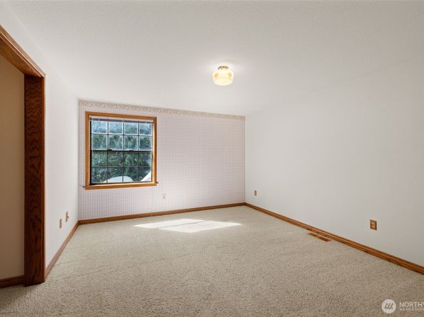 18014 59th Avenue SE, Snohomish WA 98296