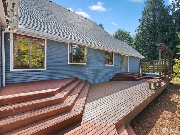 18014 59th Avenue SE, Snohomish WA 98296