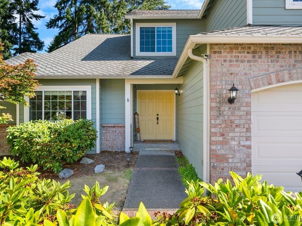 808 SW 328th Court, Federal Way WA 98023