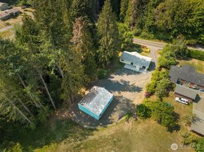 4224 Tracyton Beach Road, Bremerton WA 98310