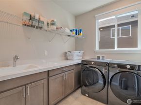 1436 Baker Heights Loop, Bremerton WA 98312