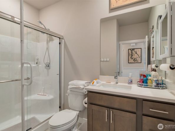 1436 Baker Heights Loop, Bremerton WA 98312