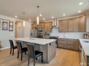 1436 Baker Heights Loop, Bremerton WA 98312