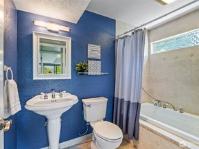 415 S 287th Street, Des Moines WA 98198
