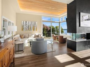 7161 Beach Drive SW, Seattle WA 98136