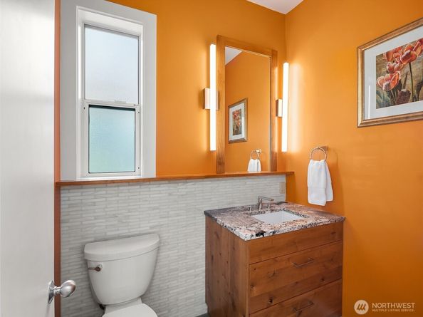 7161 Beach Drive SW, Seattle WA 98136