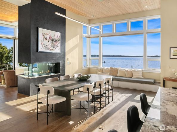 7161 Beach Drive SW, Seattle WA 98136