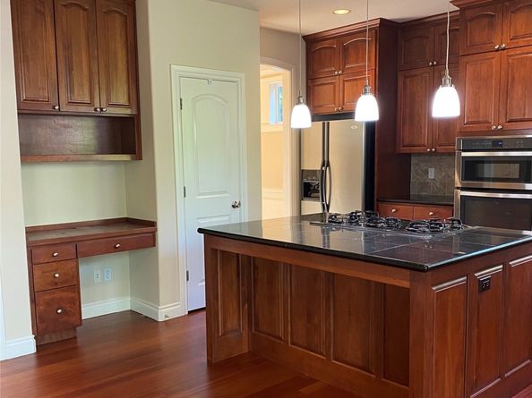 11215 NE 116th Place, Kirkland WA 98034