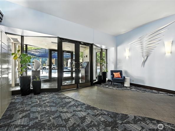 2100 3rd Avenue 1604, Seattle WA 98121