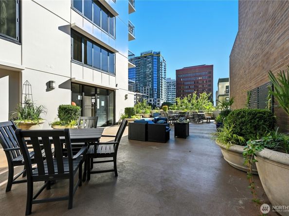 2100 3rd Avenue 1604, Seattle WA 98121
