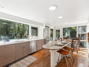 26031 SE 156 Street, Issaquah WA 98027