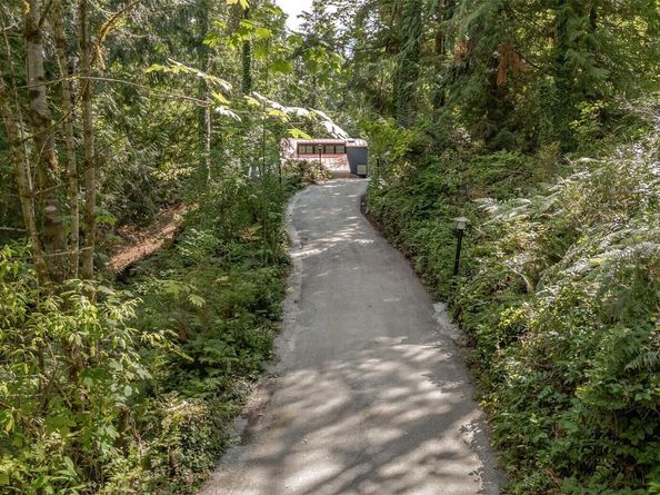 26031 SE 156 Street, Issaquah WA 98027