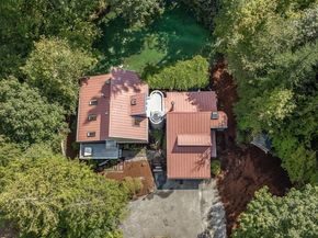 26031 SE 156 Street, Issaquah WA 98027