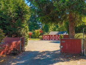 2469 S 224th Street, Des Moines WA 98198
