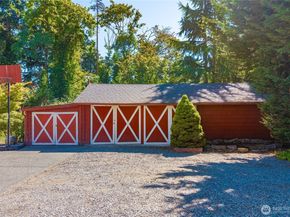 2469 S 224th Street, Des Moines WA 98198