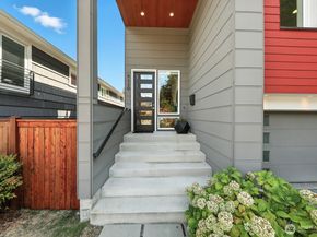 9120 38th Avenue NE, Seattle WA 98115