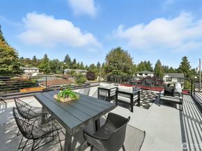 9120 38th Avenue NE, Seattle WA 98115