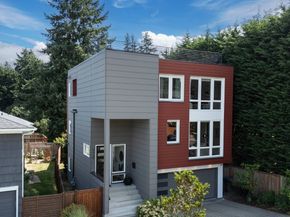 9120 38th Avenue NE, Seattle WA 98115