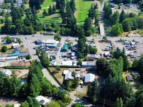 3287 Northlake Way NW, Bremerton WA 98312