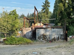 3287 Northlake Way NW, Bremerton WA 98312