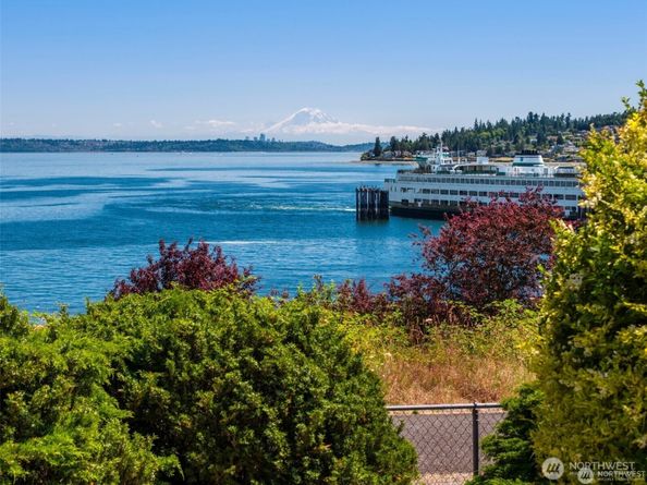 26005 Washington Boulevard NE, Kingston WA 98346