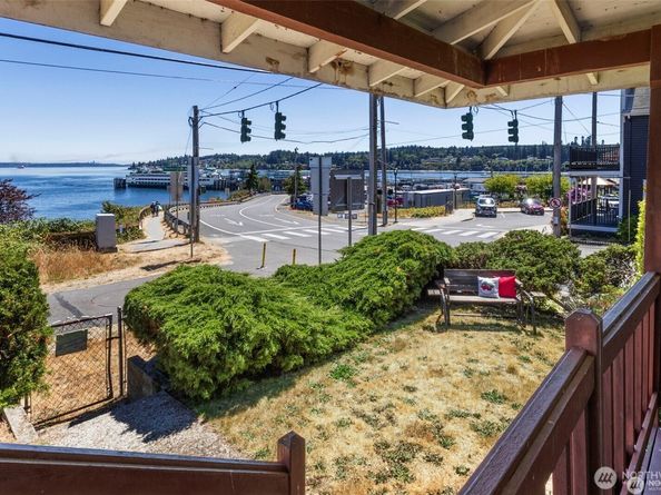 26005 Washington Boulevard NE, Kingston WA 98346