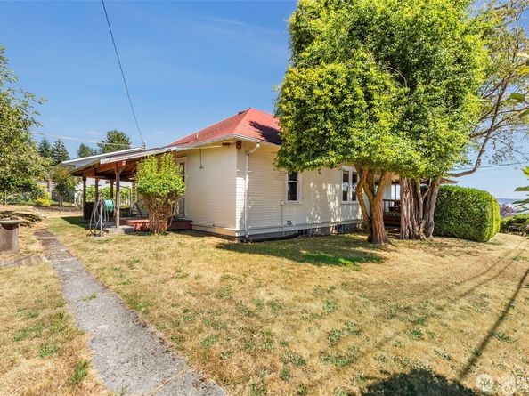 26005 Washington Boulevard NE, Kingston WA 98346