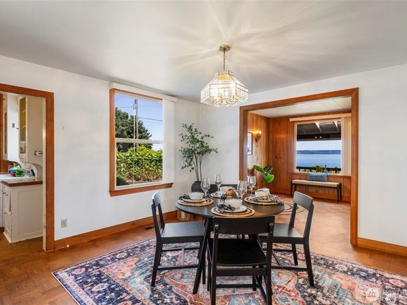 26005 Washington Boulevard NE, Kingston WA 98346