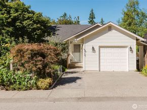 397 Donna Street, Port Orchard WA 98366