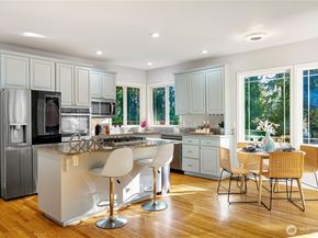17955 SE 60th Street, Bellevue WA 98006