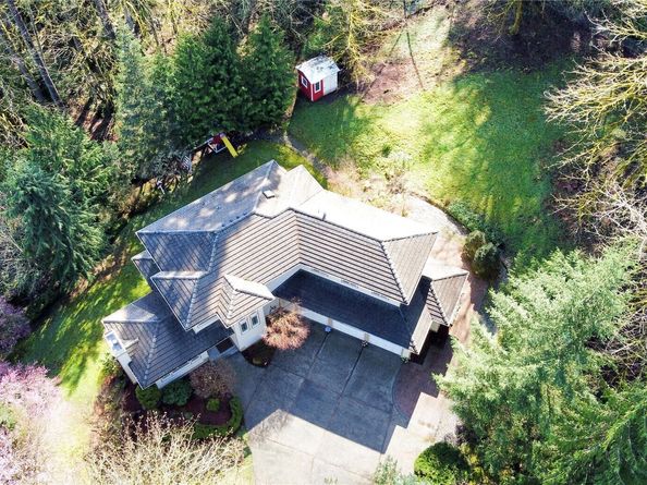 17955 SE 60th Street, Bellevue WA 98006