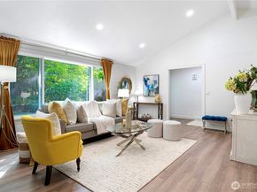 11527 113th Place Ne, Kirkland WA 98033