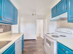 13443 7th Avenue S, Burien WA 98168