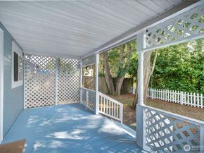 13443 7th Avenue S, Burien WA 98168