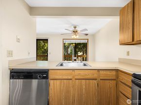17425 119th Lane SE D30, Renton WA 98058