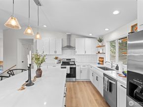 30013 2nd Avenue SW, Federal Way WA 98023