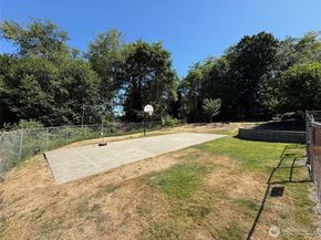 30013 2nd Avenue SW, Federal Way WA 98023