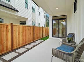 4265 Stossel Avenue, Carnation WA 98014