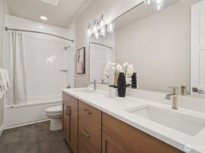 4265 Stossel Avenue, Carnation WA 98014