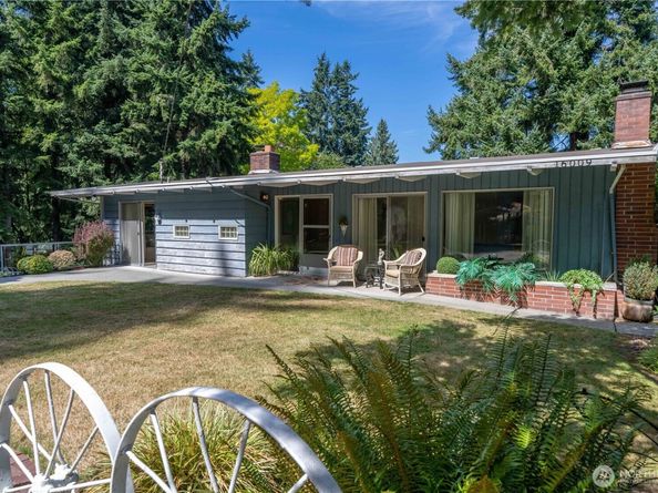 16009 81st Place NE, Kenmore WA 98028