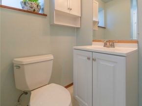 16009 81st Place NE, Kenmore WA 98028