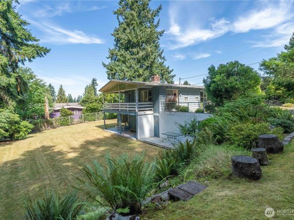 16009 81st Place NE, Kenmore WA 98028