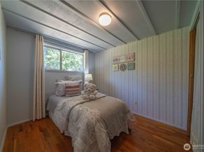 16009 81st Place NE, Kenmore WA 98028