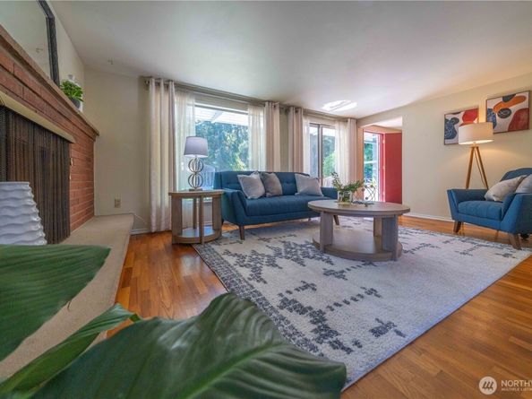 16009 81st Place NE, Kenmore WA 98028
